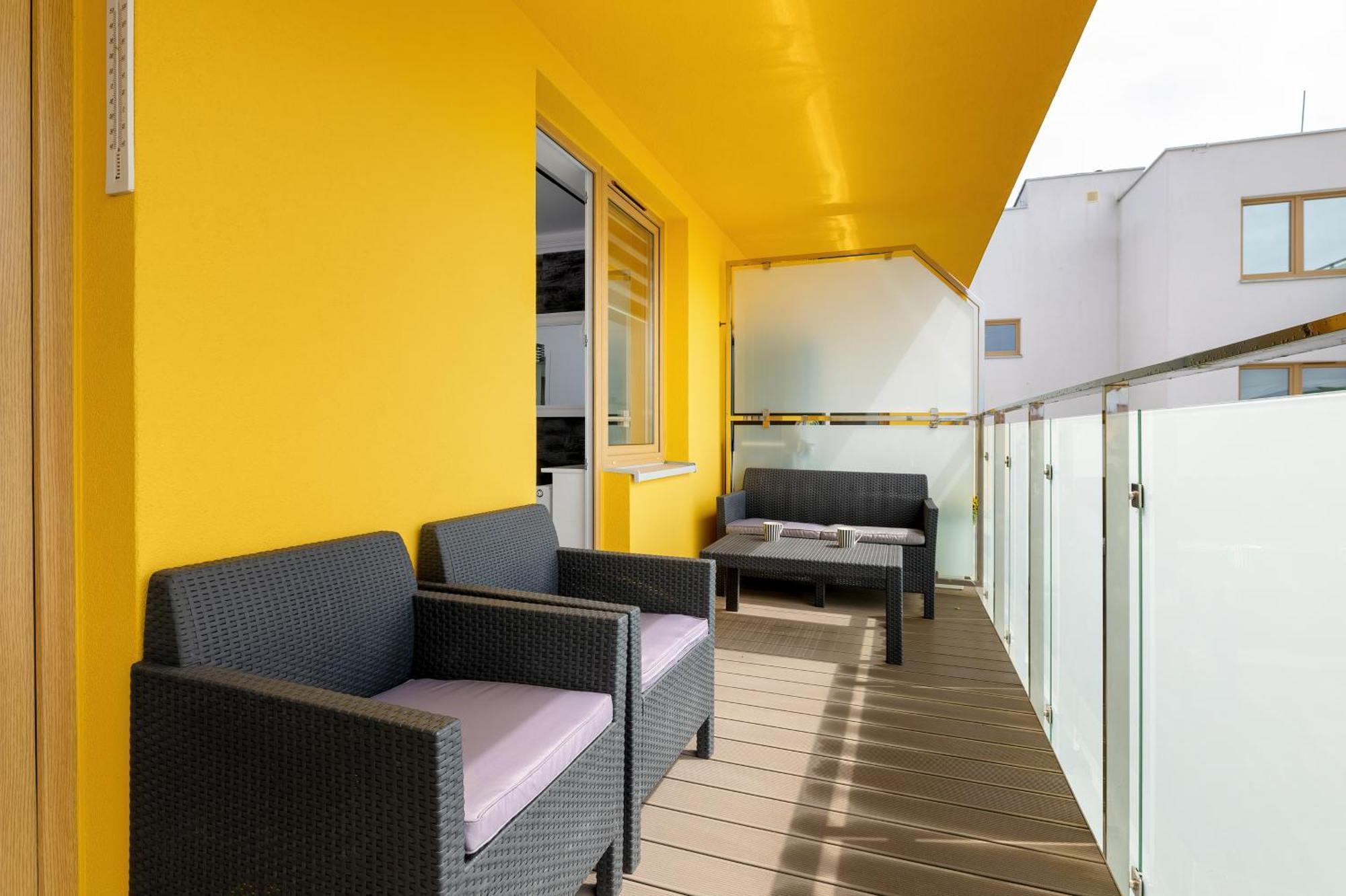 Jantar Apartamenty - Miodowy Dom City Center Kolobrzeg Exterior photo